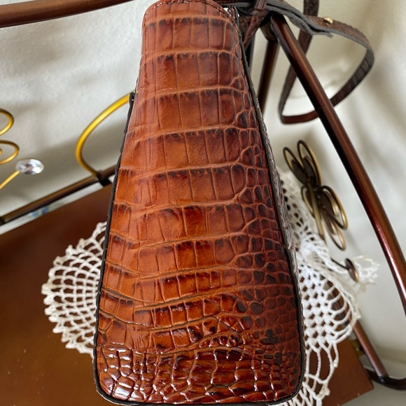 3 piece set!! Brahmin Pecan Carrie crossbody  + Palm tassel + Credit Card Wallet - Picture 6 of 15